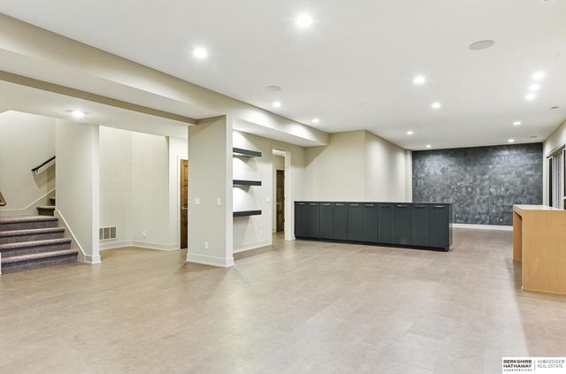 21337 A Street, Elkhorn, NE 68022