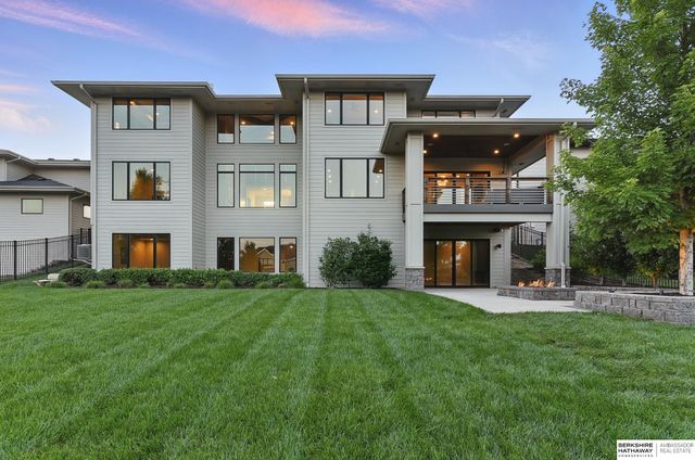 21337 A Street, Elkhorn, NE 68022