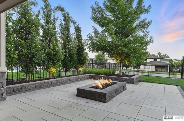 21337 A Street, Elkhorn, NE 68022