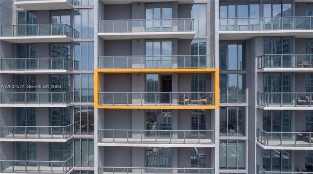 68 SE 6th St 1106, Miami, FL 33131