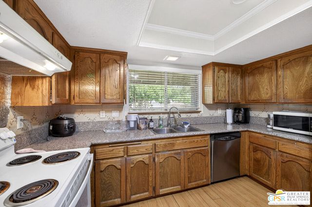 11446 Midway Avenue, Lucerne Valley, CA 92356