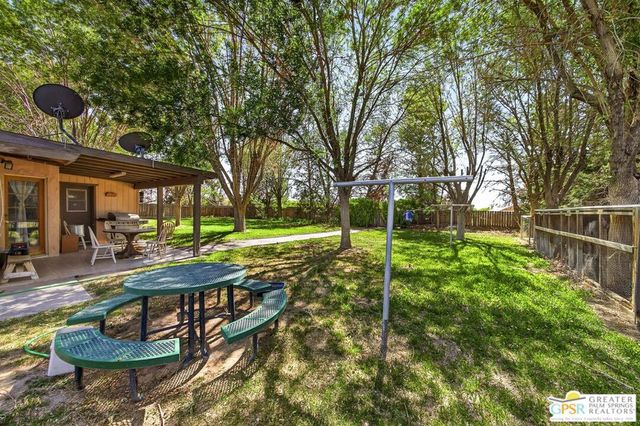 11446 Midway Avenue, Lucerne Valley, CA 92356