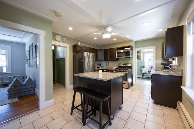 102 Centre St, Danvers, MA 01923