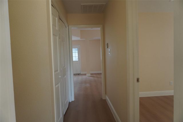 8207 Misty Ridge Lane, Houston, TX 77071