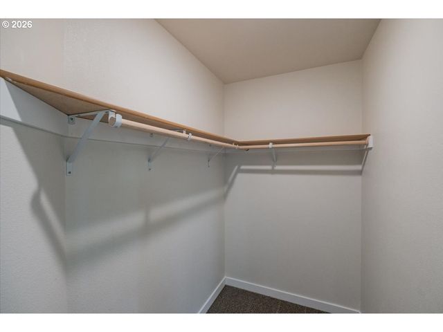 66 N 8TH St, Lebanon, OR 97355