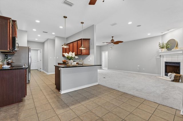 493 Hanover Port Lane, Fort Walton Beach, FL 32547