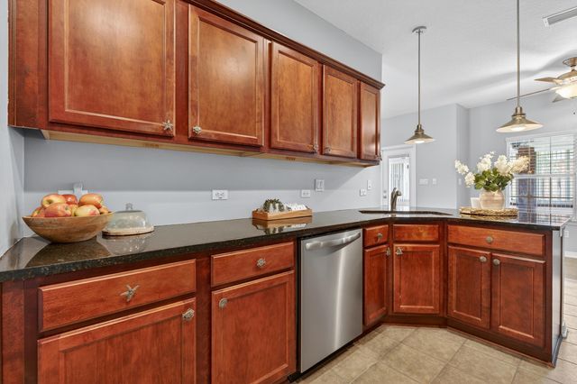 493 Hanover Port Lane, Fort Walton Beach, FL 32547