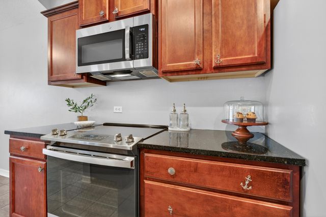 493 Hanover Port Lane, Fort Walton Beach, FL 32547