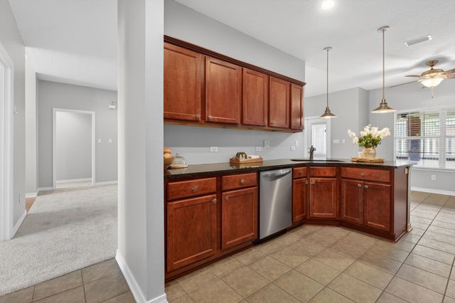 493 Hanover Port Lane, Fort Walton Beach, FL 32547