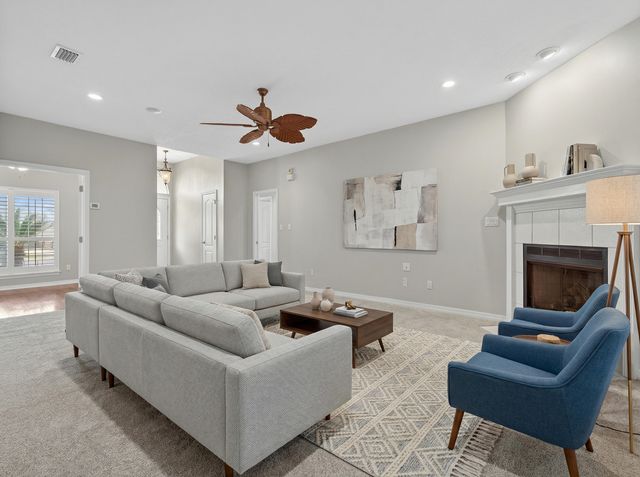 493 Hanover Port Lane, Fort Walton Beach, FL 32547