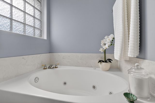 493 Hanover Port Lane, Fort Walton Beach, FL 32547