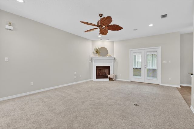 493 Hanover Port Lane, Fort Walton Beach, FL 32547