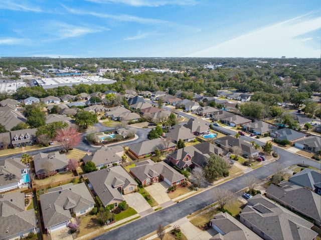 493 Hanover Port Lane, Fort Walton Beach, FL 32547