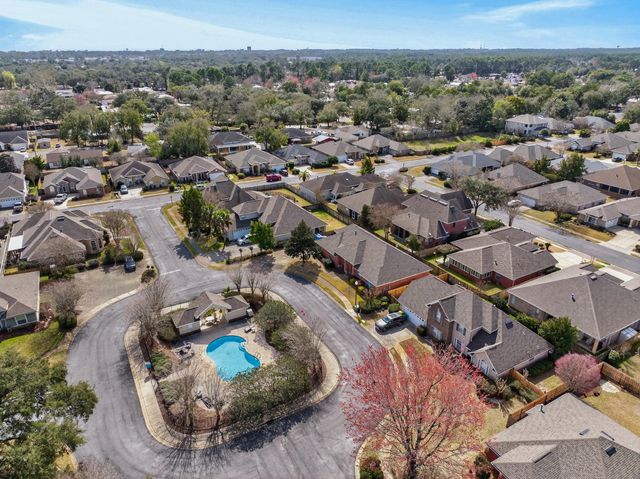 493 Hanover Port Lane, Fort Walton Beach, FL 32547