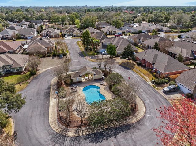 493 Hanover Port Lane, Fort Walton Beach, FL 32547