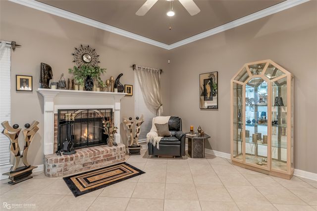 1817 Castlewood Drive, Bossier City, LA 71111