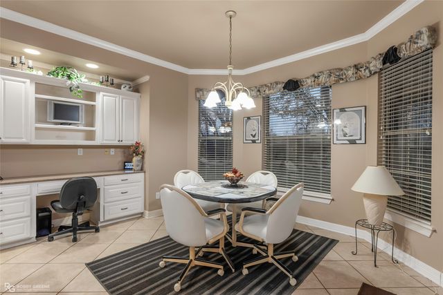 1817 Castlewood Drive, Bossier City, LA 71111