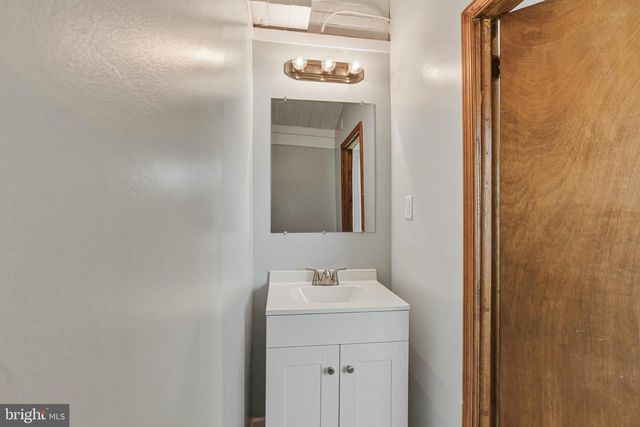 649 N 53RD ST, Philadelphia, PA 19131