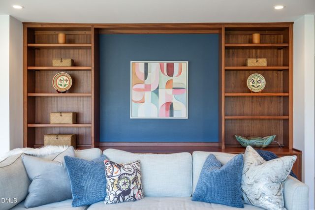 127 Glendale Drive, Chapel Hill, NC 27514