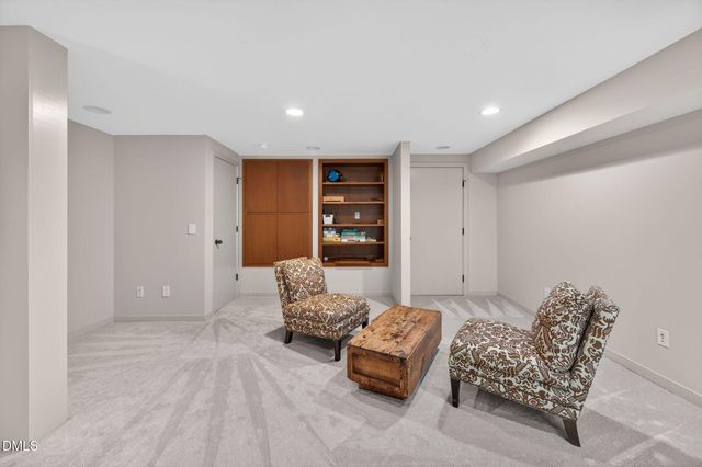 127 Glendale Drive, Chapel Hill, NC 27514