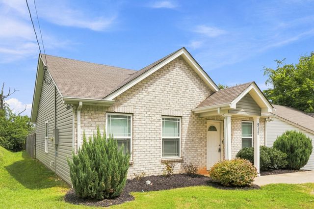 915 17th Ave, E, Springfield, TN 37172
