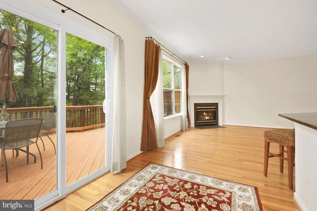 12489 LUCAS DR, Fairfax, VA 22033