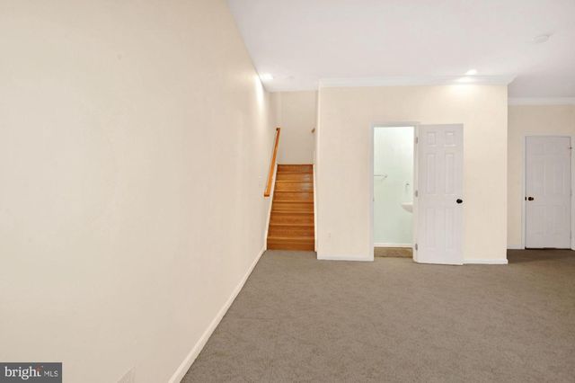 12489 LUCAS DR, Fairfax, VA 22033
