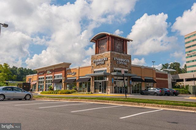 12489 LUCAS DR, Fairfax, VA 22033