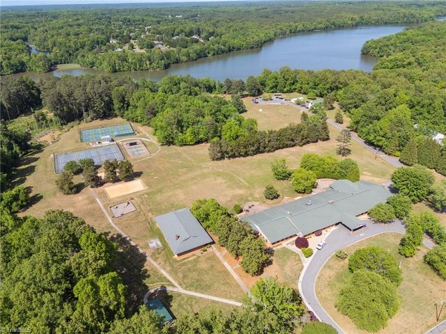 3807 Middlebury Way, Greensboro, NC 27410