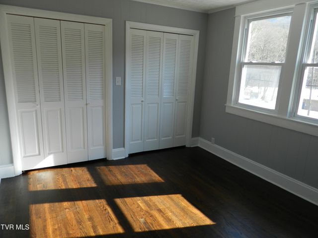 460 Park Street, Gate City, VA 24251