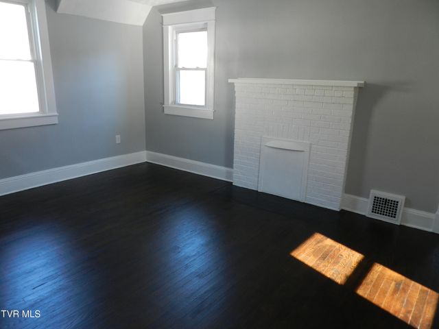 460 Park Street, Gate City, VA 24251