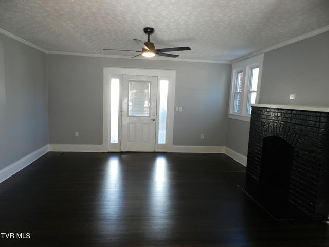 460 Park Street, Gate City, VA 24251