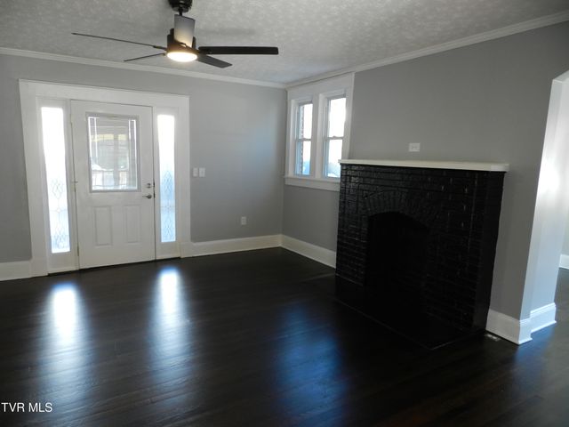 460 Park Street, Gate City, VA 24251