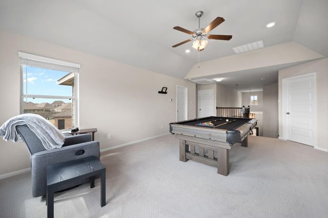 14910 Lake Shore Avenue, Mont Belvieu, TX 77523