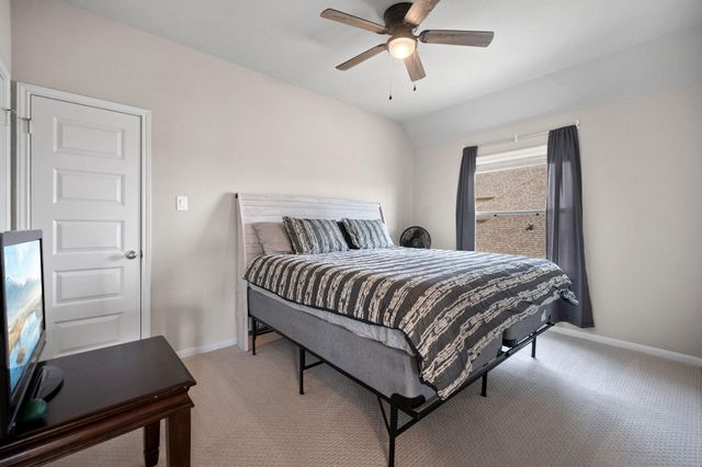 14910 Lake Shore Avenue, Mont Belvieu, TX 77523