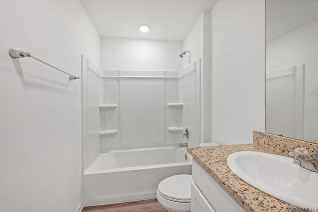 15820 Loussier Dr, Zachary, LA 70791