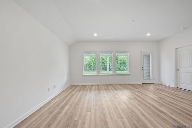 15820 Loussier Dr, Zachary, LA 70791