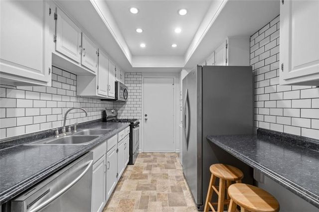 6851 Roswell Road D28, Atlanta, GA 30328