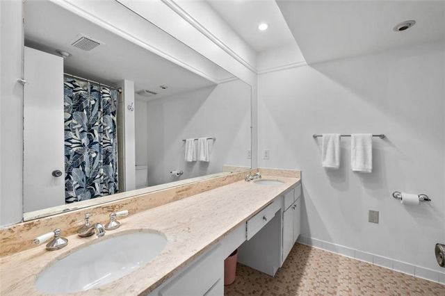 6851 Roswell Road D28, Atlanta, GA 30328
