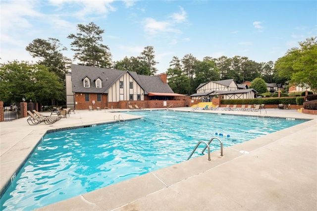 6851 Roswell Road D28, Atlanta, GA 30328