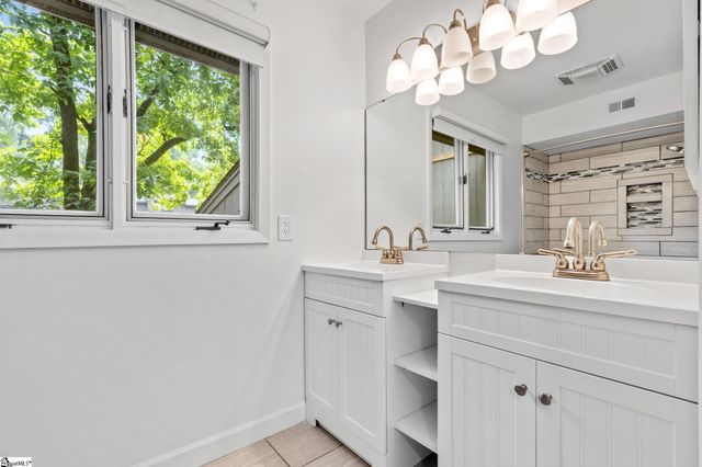 175 Ingleoak Lane, Greenville, SC 29615