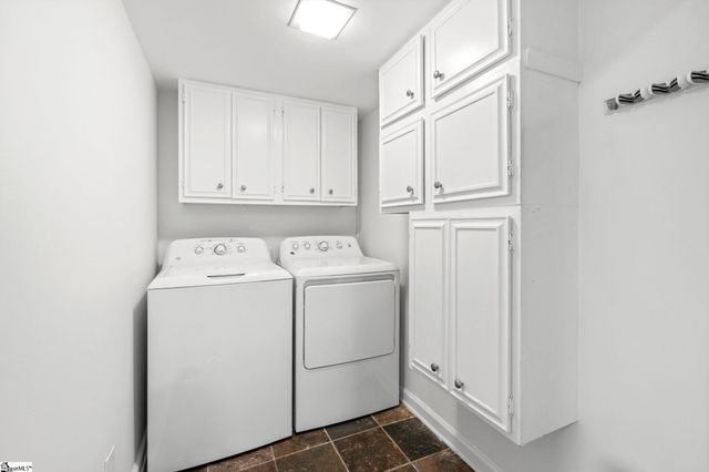 175 Ingleoak Lane, Greenville, SC 29615