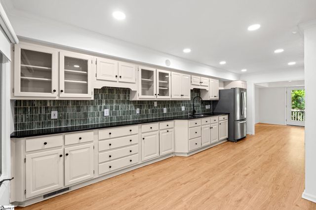 175 Ingleoak Lane, Greenville, SC 29615