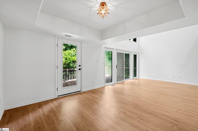 175 Ingleoak Lane, Greenville, SC 29615