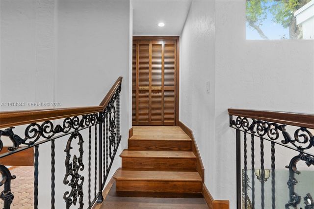 20215 W Oak Haven Circle, Miami, FL 33179