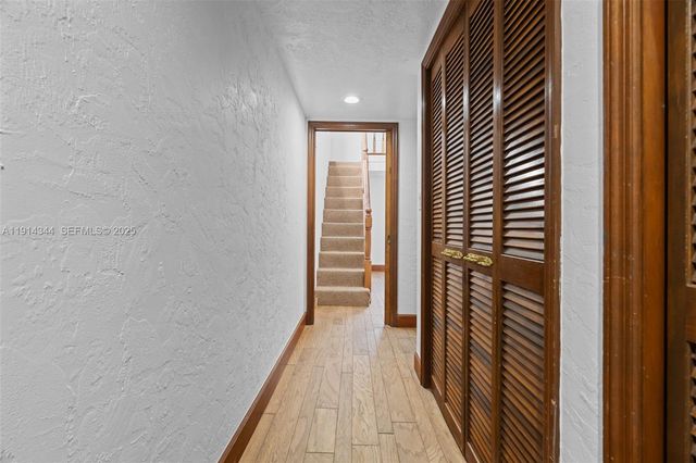 20215 W Oak Haven Circle, Miami, FL 33179