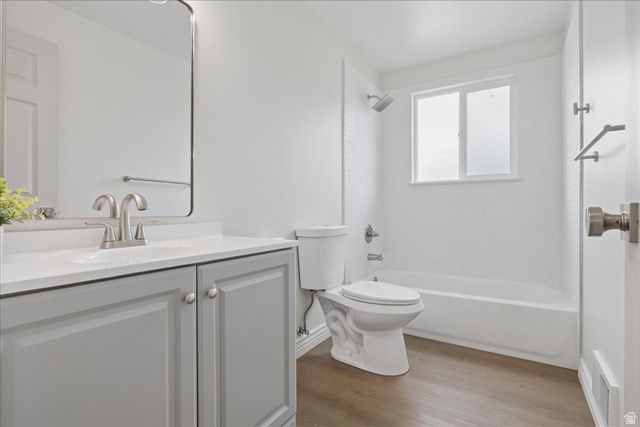 556 KIMBALL DR, Layton, UT 84041