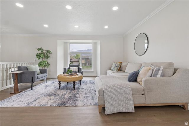 556 KIMBALL DR, Layton, UT 84041