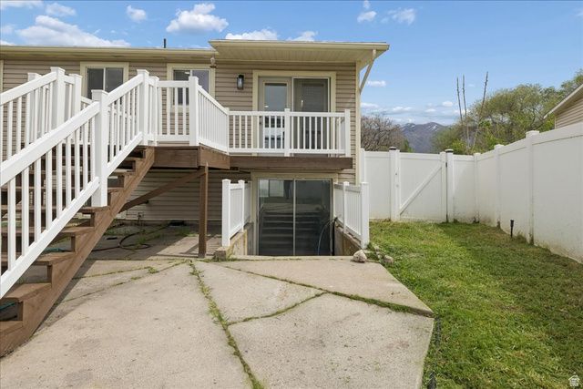 556 KIMBALL DR, Layton, UT 84041