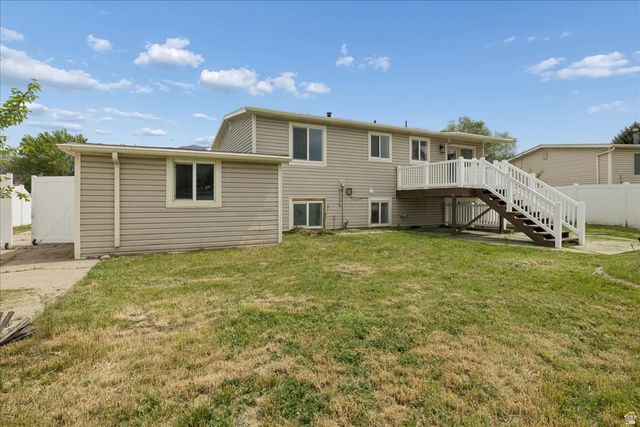 556 KIMBALL DR, Layton, UT 84041